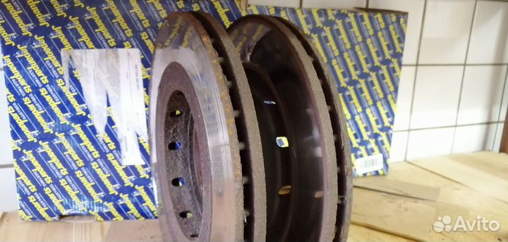 Диски тормозные передние. 114,3 Mitsubishi XL