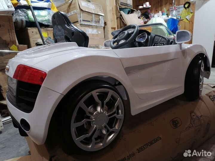 Детский электромобиль новый