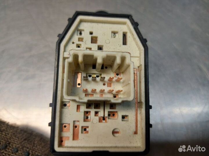 Кнопка регулировки зеркал Hyundai Santa Fe 3 DM