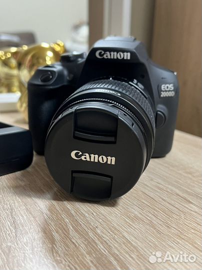 Зеркальный фотоаппарат