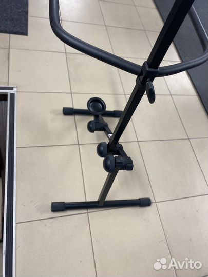 Стойка для виолончели