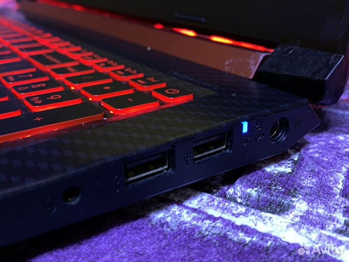 Ноутбук Acer Nitro 5 Ryzen 5/16/256/RX560x