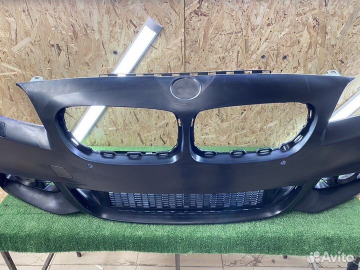 Мпакет бампер для BMW F10 передний