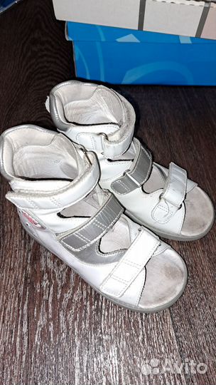 Детская обувь