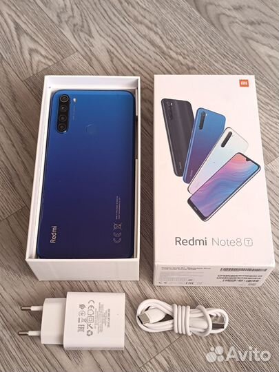 Xiaomi Redmi 8, 4/64 ГБ