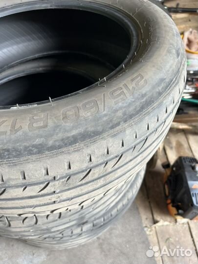 Tigar UHP Ultra High Performance 215/60 R17 96H