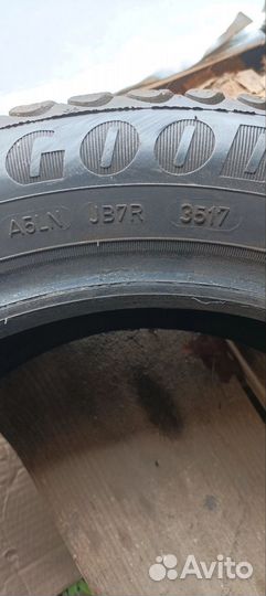 Goodyear UltraGrip 195/55 R15