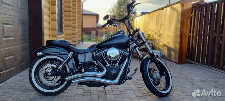 Harley davidson street bob