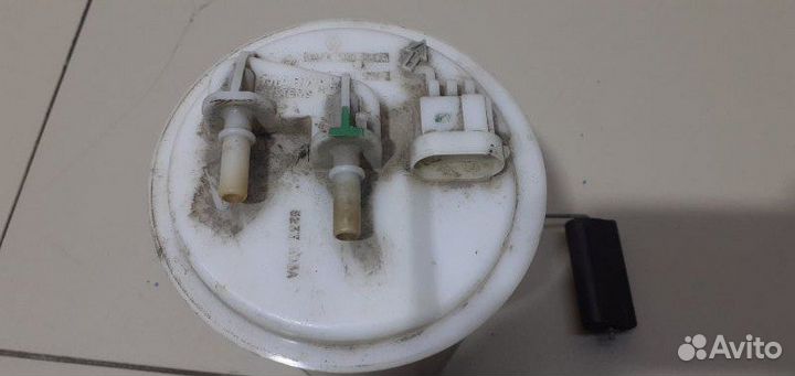 Насос топливный Renault Logan