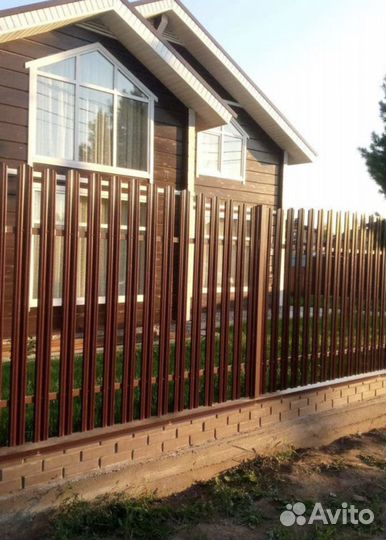 Заборы и крыши