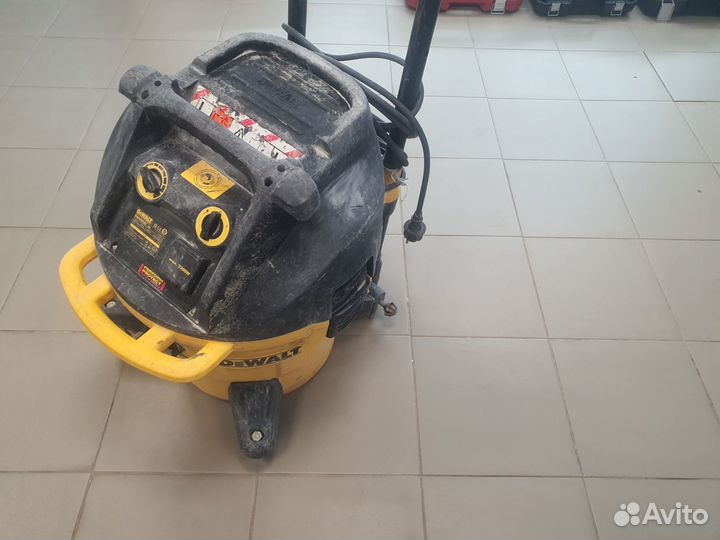 Строительный пылесос DeWalt