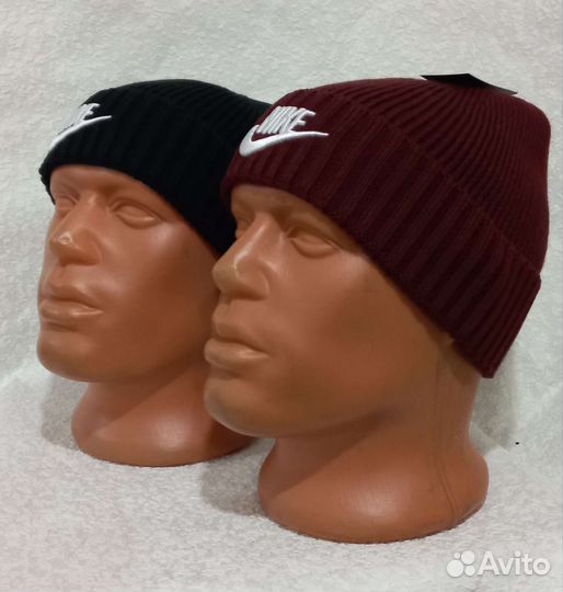 Шапки мужские спортивные 