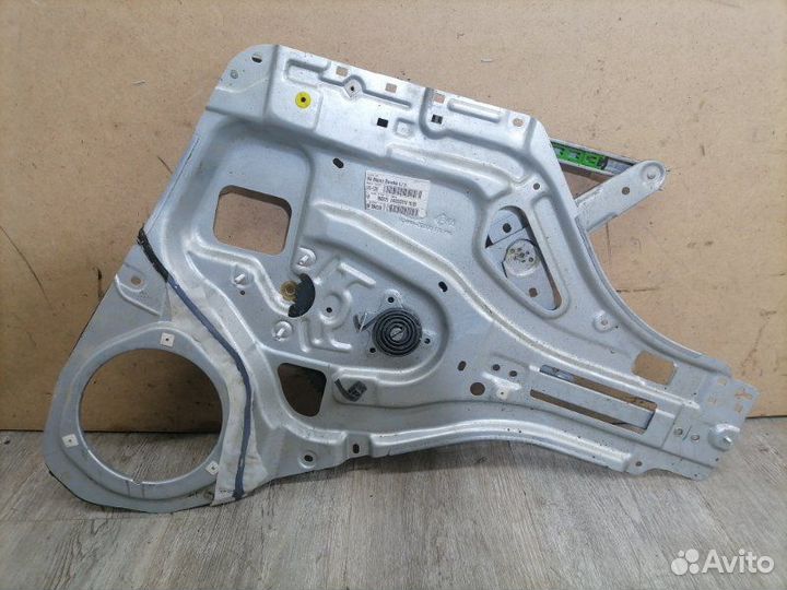 Стеклоподъемник передний правый Kia Sportage 2