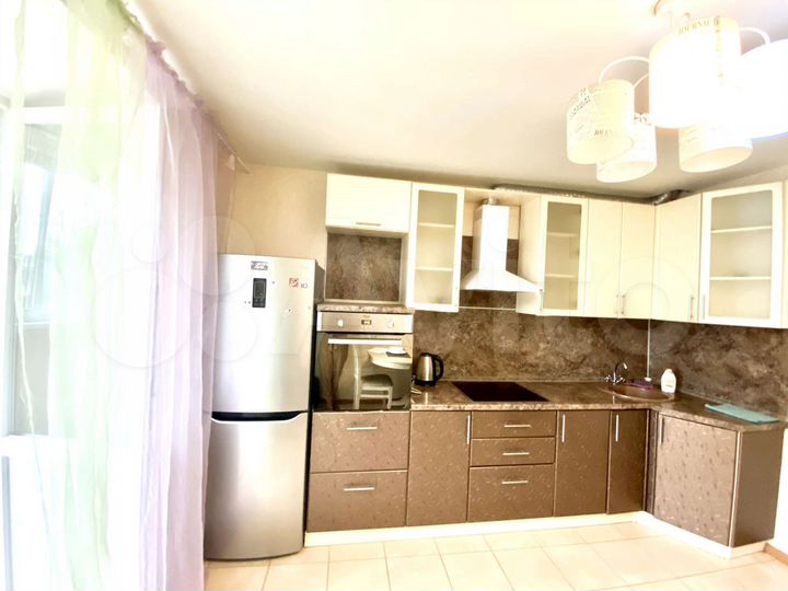 1-к. квартира, 52 м², 1/14 эт.