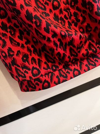 Блузка женская р 42 44