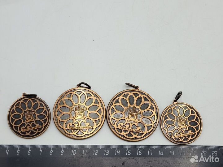Набор медалей 4 шт Золотой конек загреба