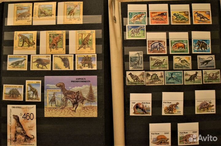 Альбом с динозаврами. Чистые. Полные серии