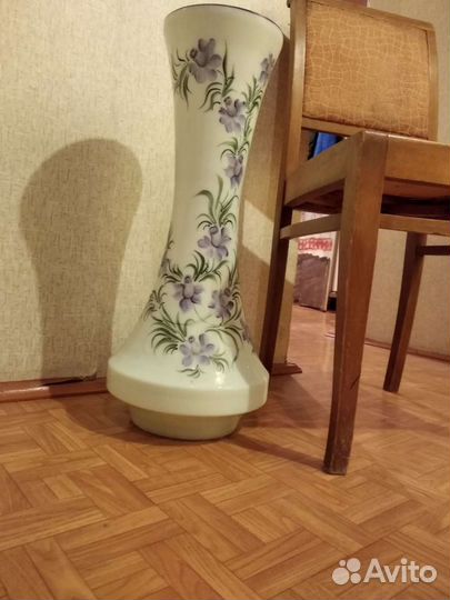 Напольная ваза