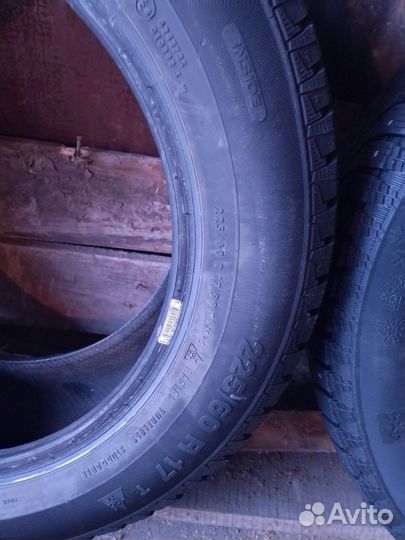 Continental ContiIceContact 225/60 R17