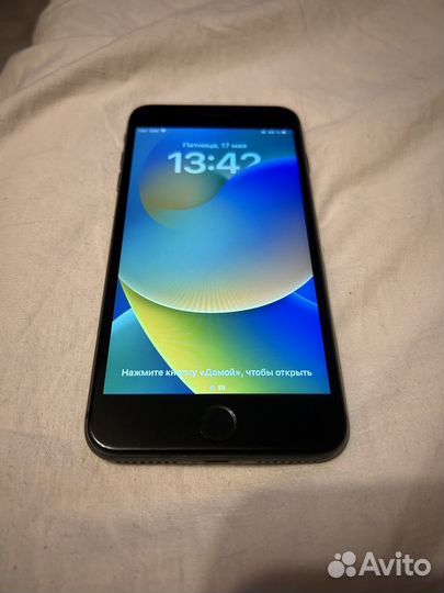 iPhone 8 Plus, 64 ГБ