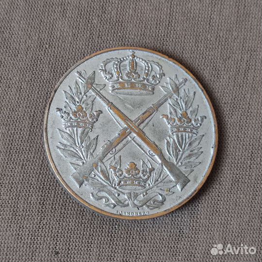 Значки ГДР, Польши, Венгрии, Швеции и другие