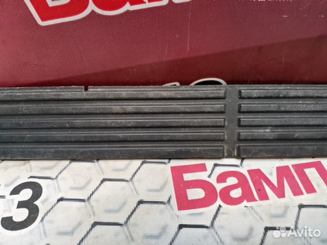 Накладка на подножку Toyota Land Cruiser 200