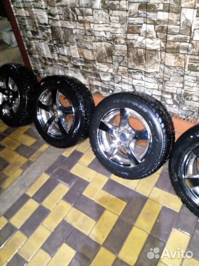 Колеса зимние 175 65 r14