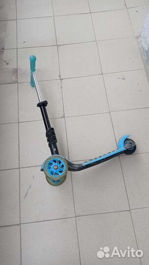 Самокат детский трехколесный бу