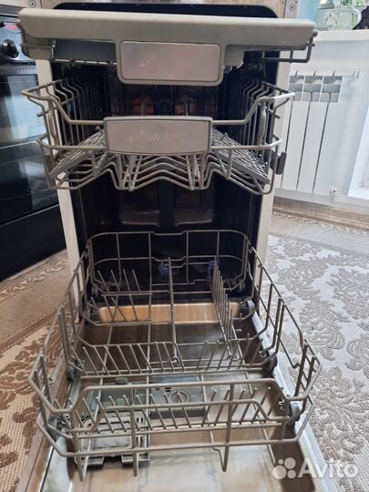 Посудомоечная машина Galatec