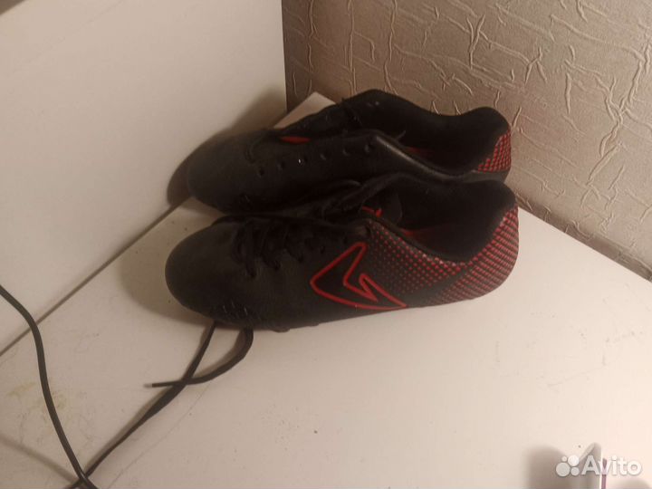 Футбольные бутсы размер33
