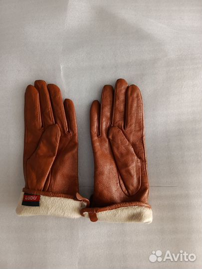 Перчатки новые кожаные