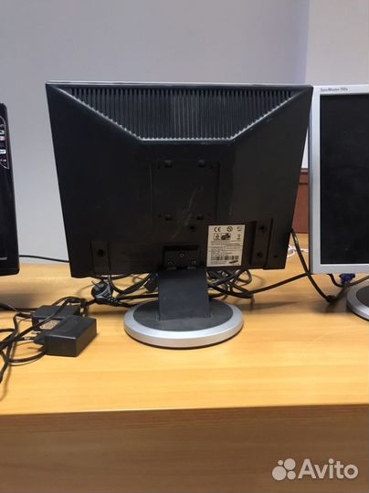 Монитор Samsung syncmaster 740n