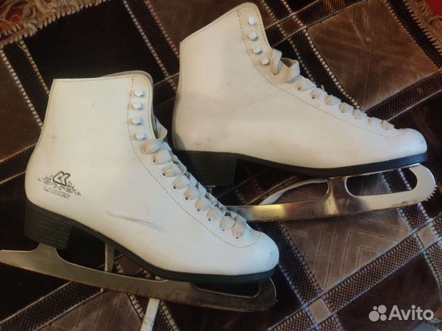 Коньки для фигурного катания женские