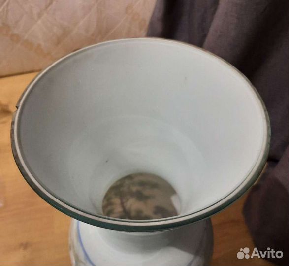 Ваза трехслойное молочное стекло, 56,5 см