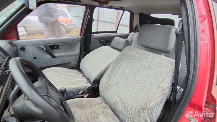 Салон Volkswagen golf 2