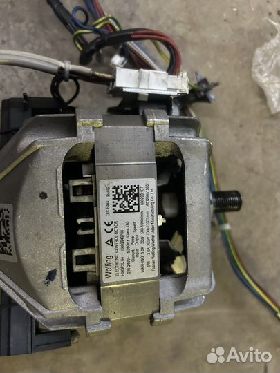 Запчасти от стиральной машины indesit