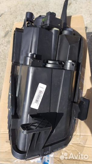 Фара передняя левая (новый P/N) X7