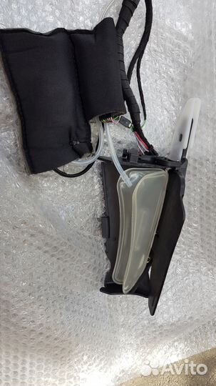 Механизм боковой поддержки сиденья Touareg NF