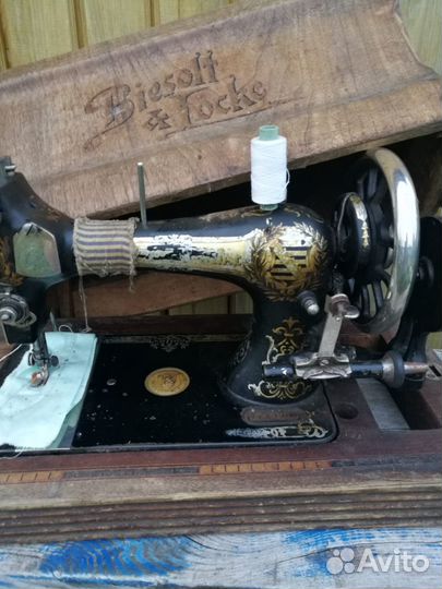Швейная машинка зингер бу