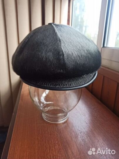 Меховая мужская шапка