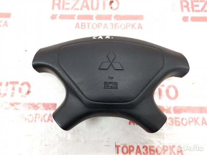 Подушка безопасности водителя Mitsubishi Carisma