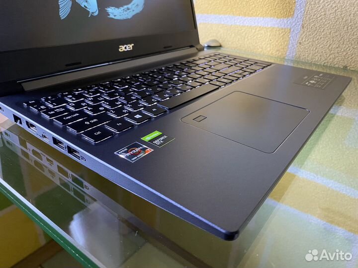 Acer Aspire 7 / Ryzen 7 5700U / GTX 1650