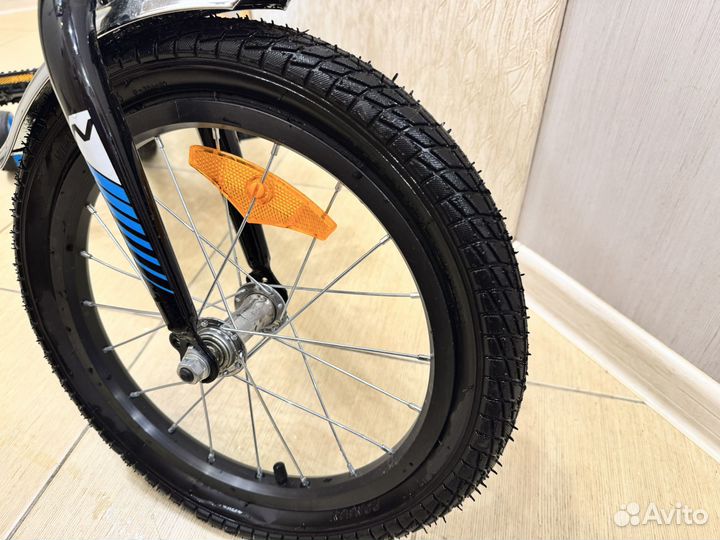 Детский велосипед Novatrack Dodger 16