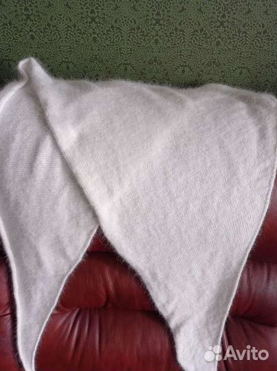 Вязаный бактус, косынка из пуха норки