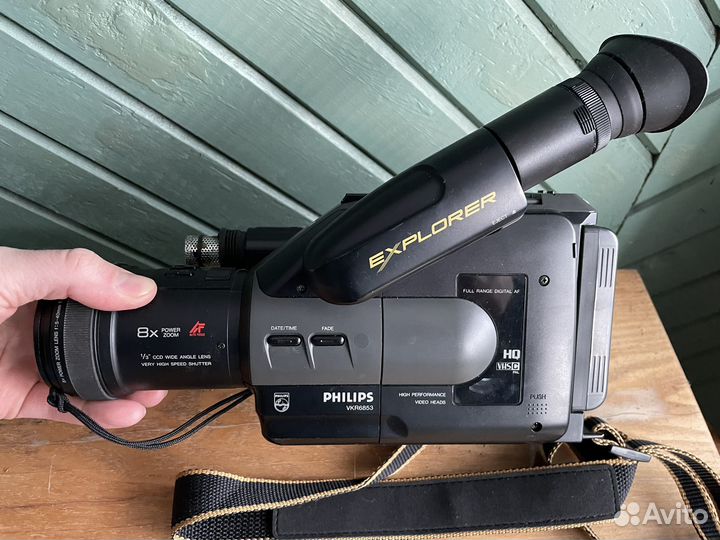 Видеокамера VHS Philips