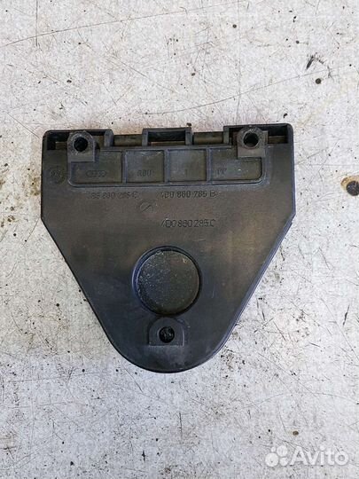 Кронштейн знака аварийной остановки audi a8 d2