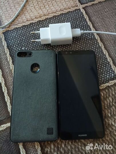 Телефон Huawei Y9 2018