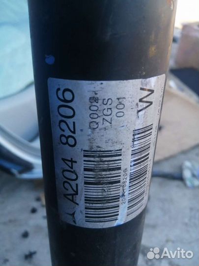 Карданный вал мерседес W204