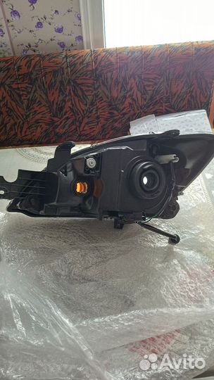 Фара передняя правая Мицубиси лансер 9