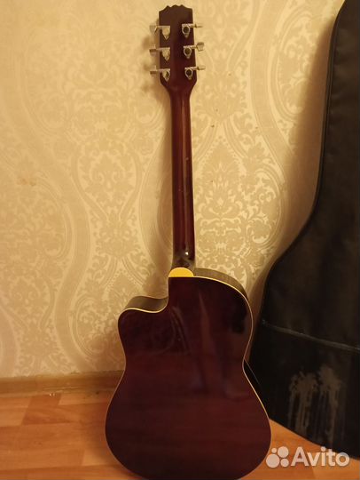 Акустическая гитара бу